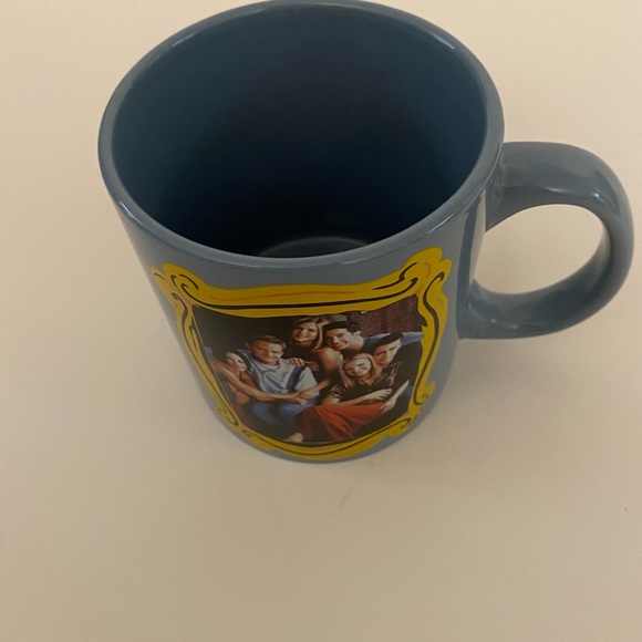 Friends portrait coffee mug - Picture 5 of 5